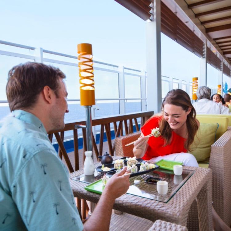 couple eating