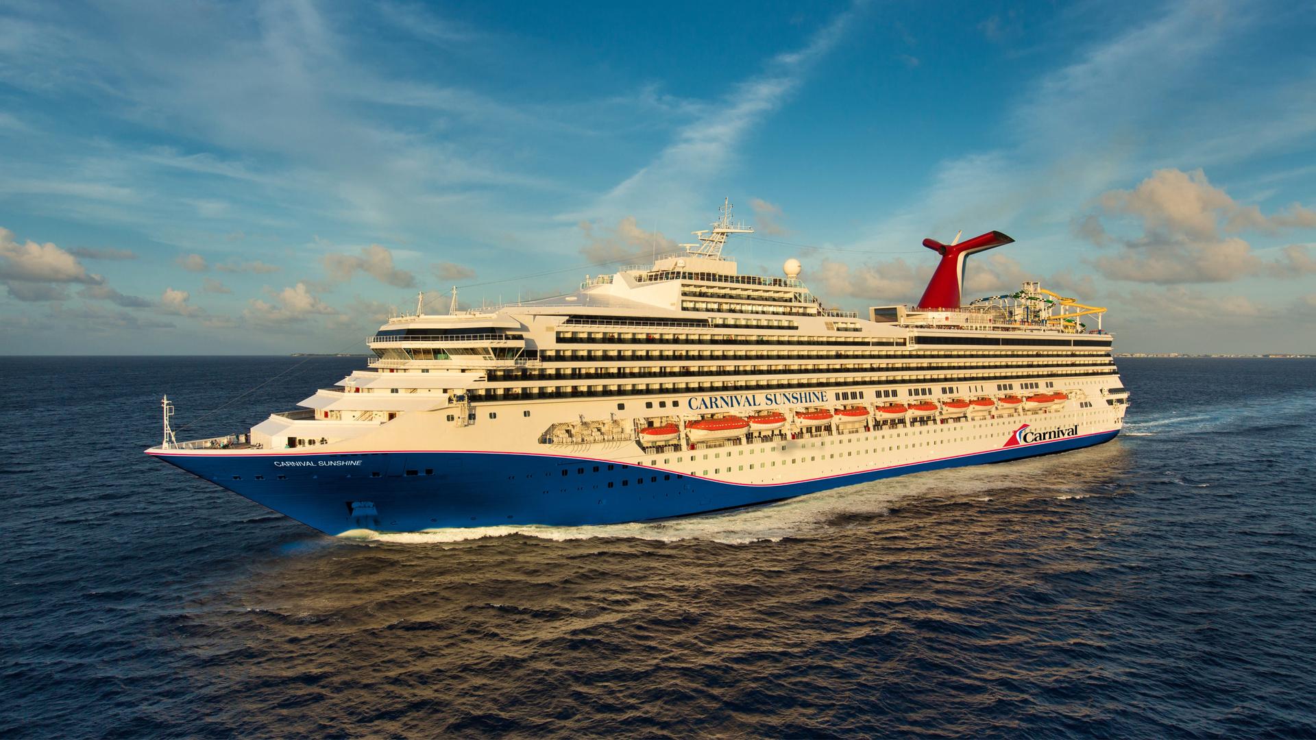 882061: Carnival Sunshine