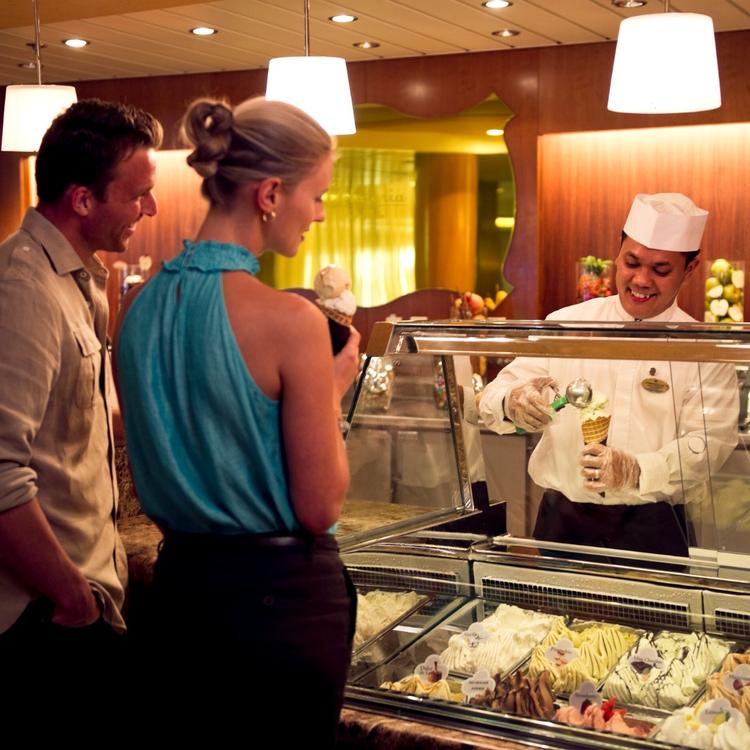 Couple getting gelato