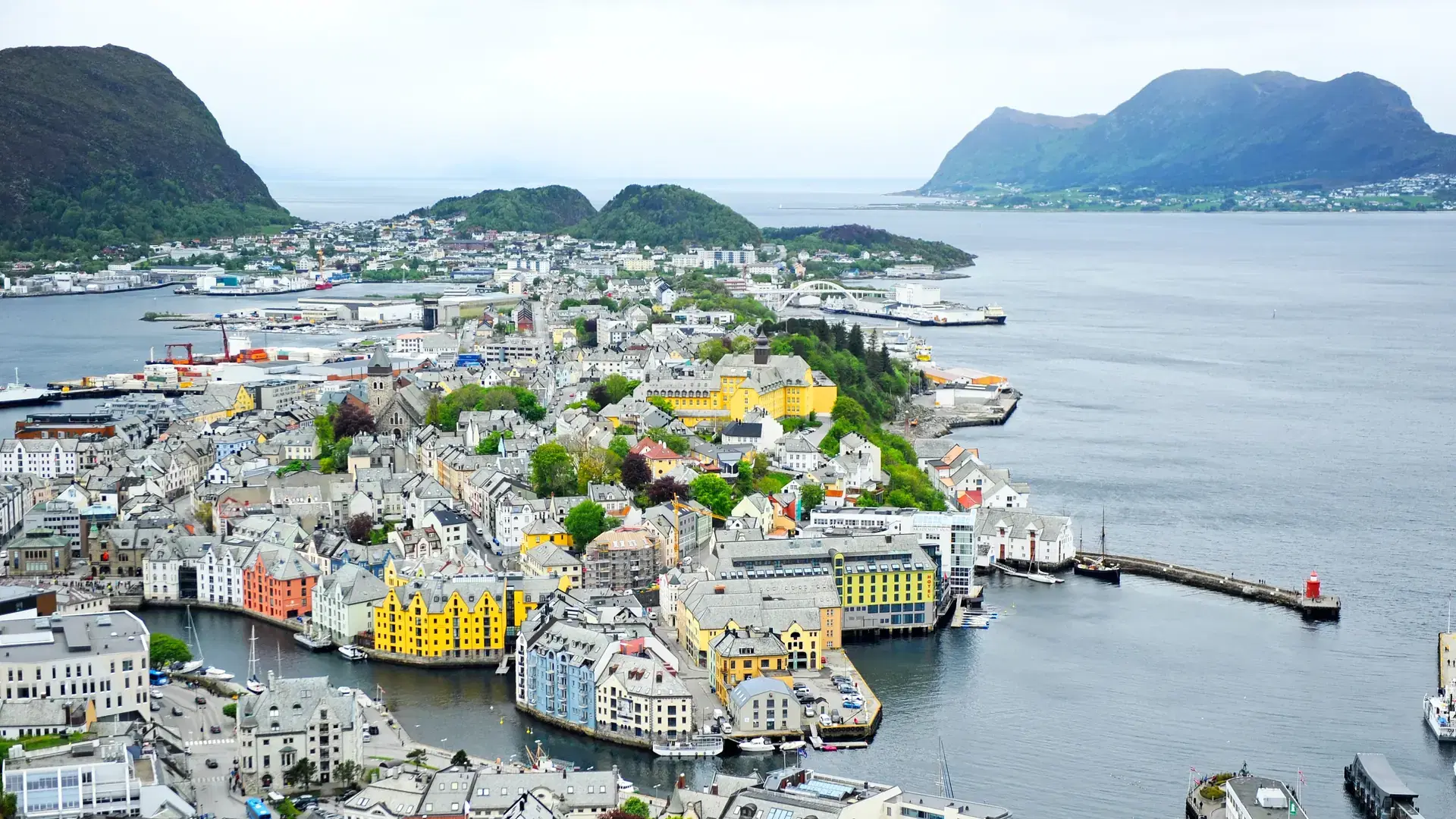 Panorama of Ålesund city, entrance to the Geiranger fjord on the coast of Norway from the Aksla mountain. Ålesund is famous for its Art Nouveau style architecture.