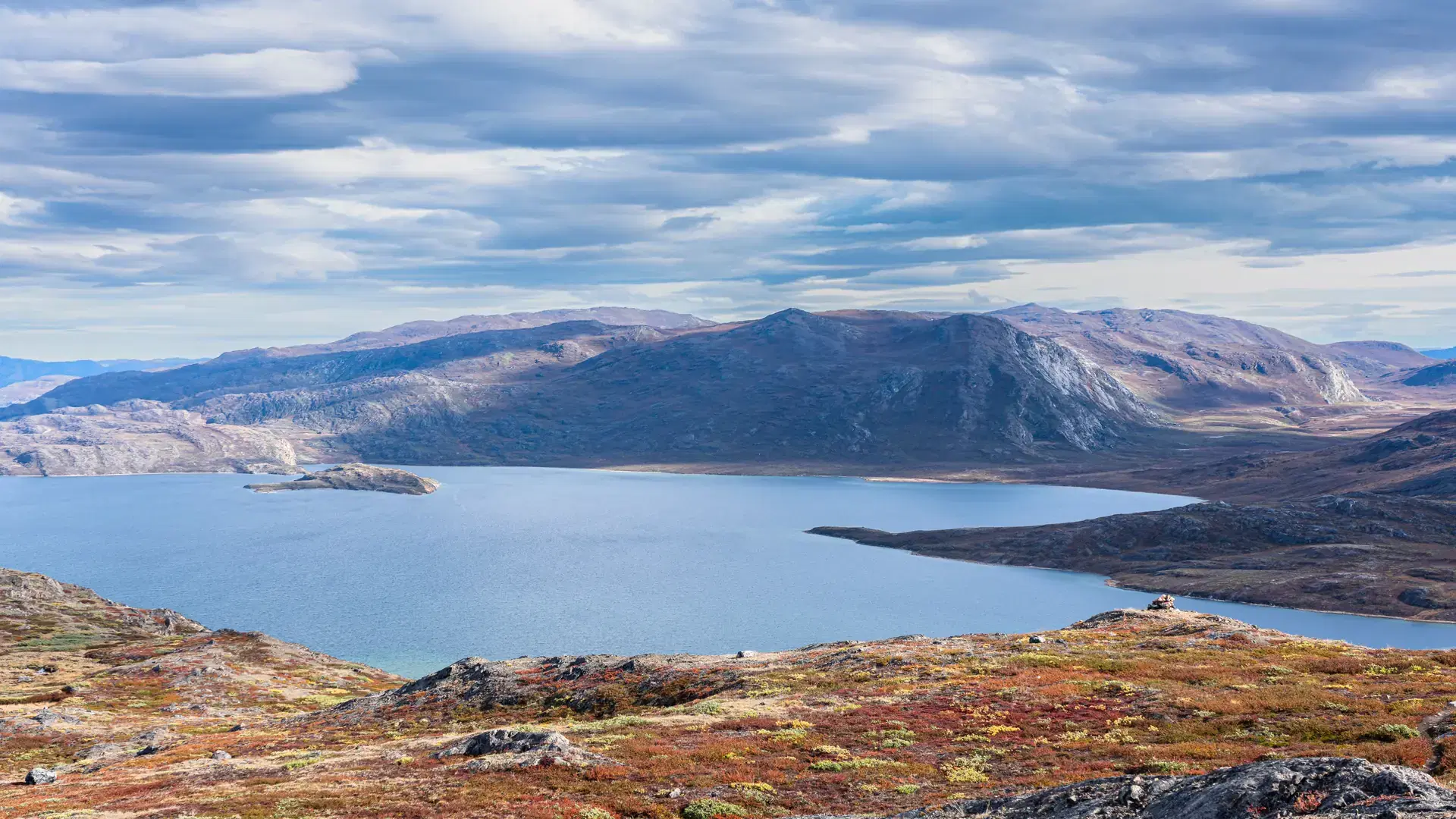 Hills and mountains on the Arctic Circle Trail which links Kangerlussuaq and Sisimiut, Greenland