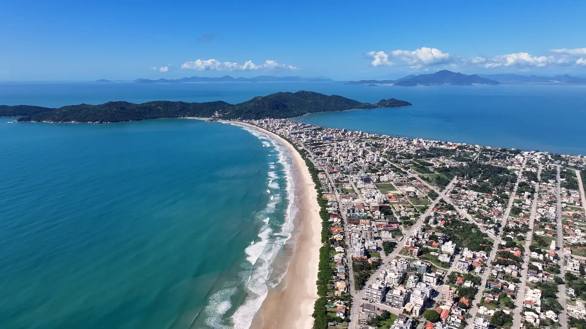 Bombinhas Skyline At Bombinhas In Santa Catarina Brazil. Beach Skyline. Nature Landscape. Summer Travel. Bombinhas Skyline At Bombinhas In Santa Catarina Brazil. Tropical Scenery.