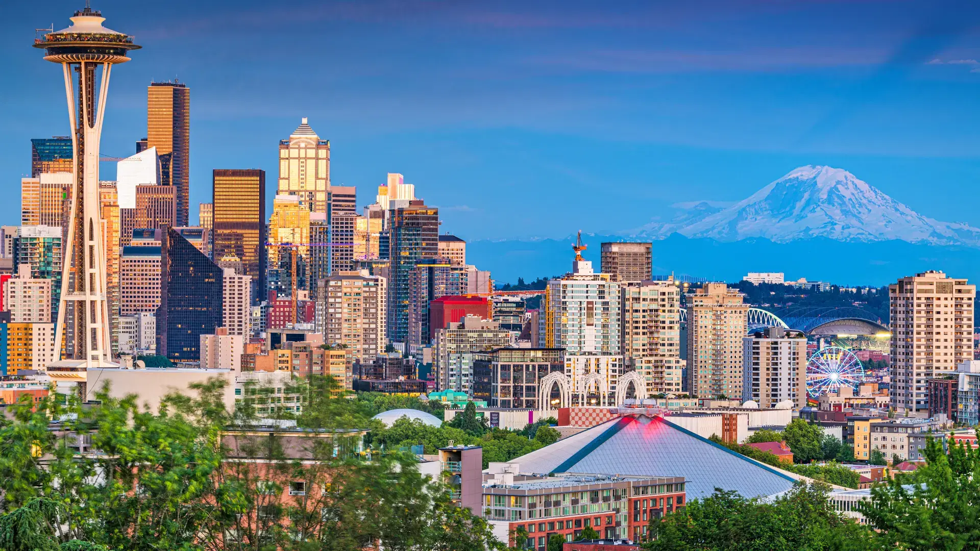 Seattle, Washington, USA downtown city skyline at dusk.